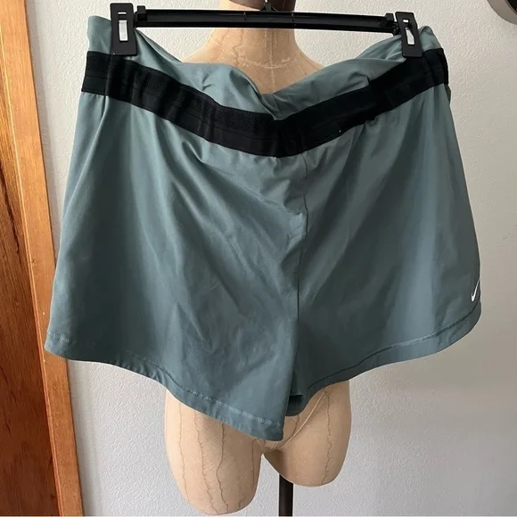 NIKE x Naomi Osaka sz L Utility Tennis Shorts Hasta Blue DH5197 Paper Bag  Waist - Picture 8 of 12